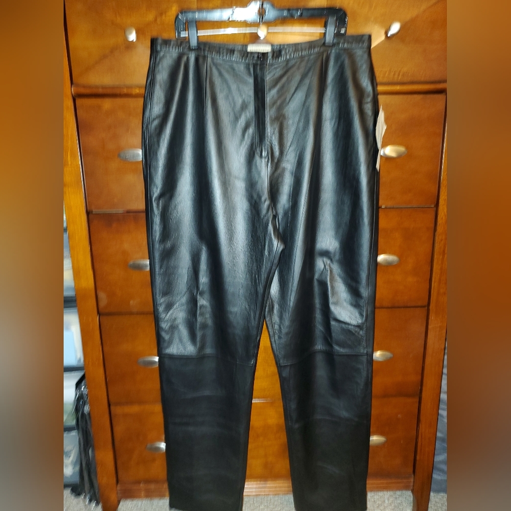 Women's 100% Genuine Black Leather Pants.